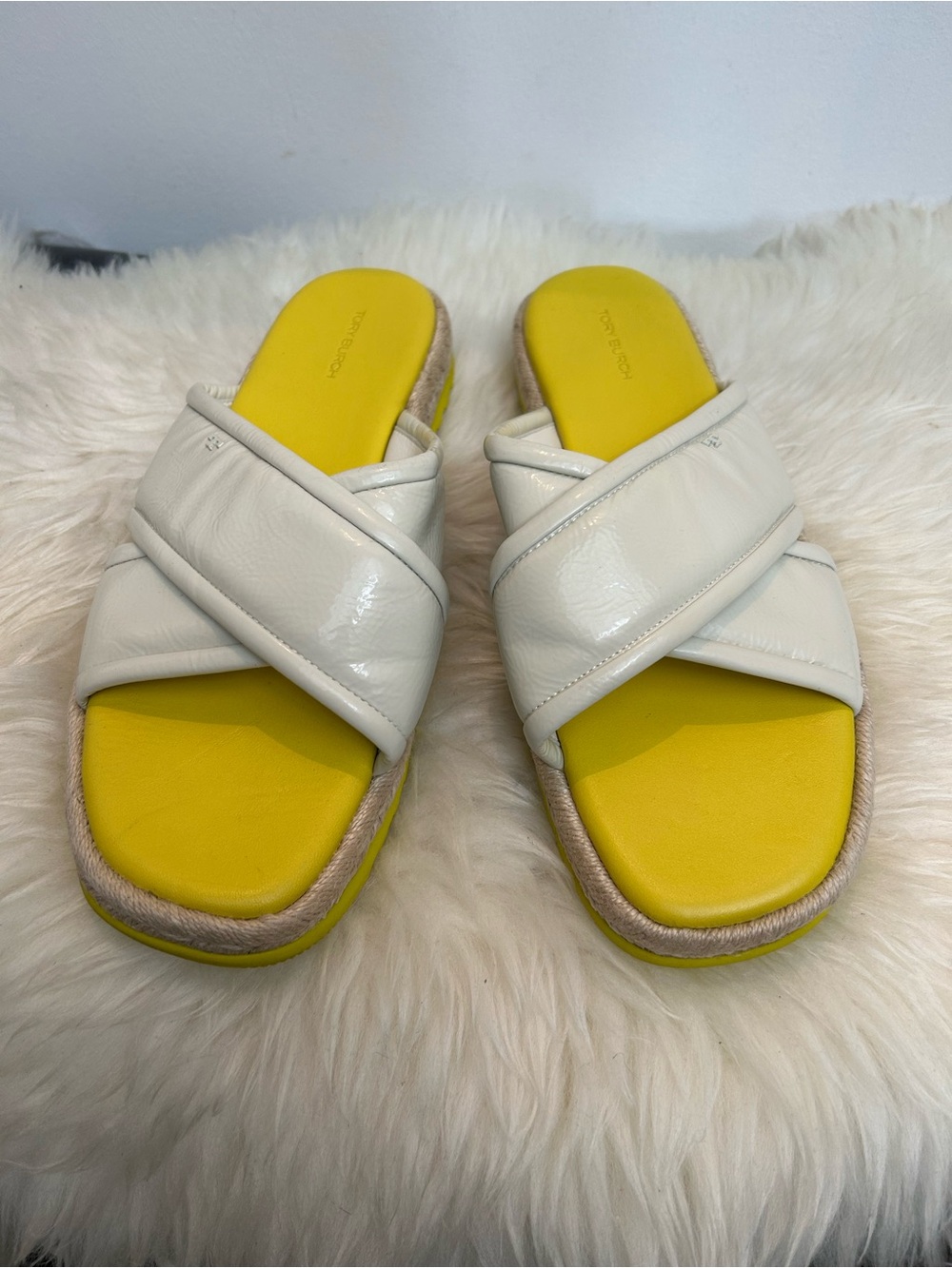 Tory Burch Cream Leather Slip-On Slippers size11